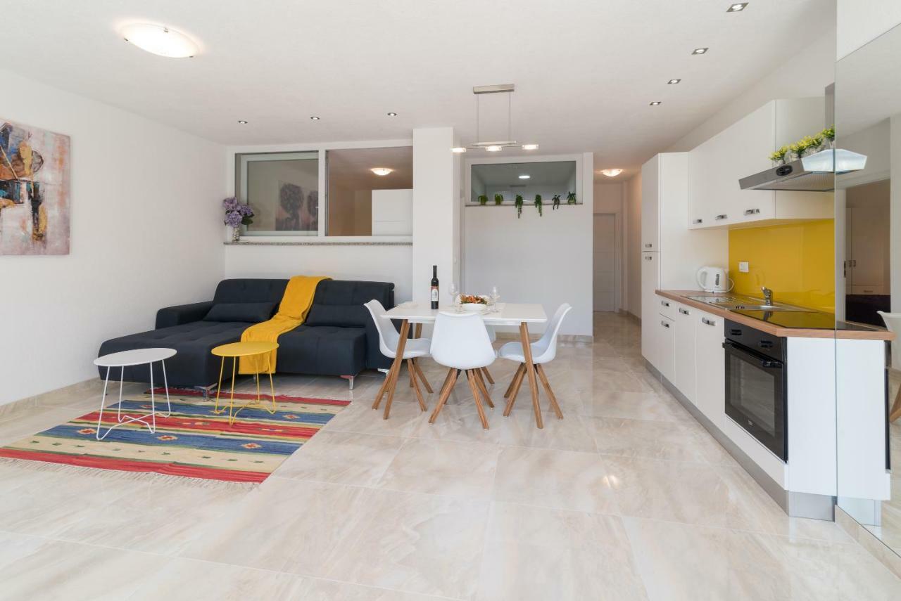 Apartment Arna Krk Town Εξωτερικό φωτογραφία